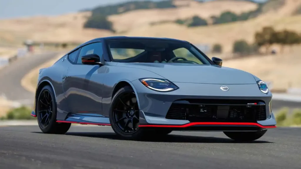 The Revival of an Icon: The 2024 Nissan Z Hits the Roads of the UK